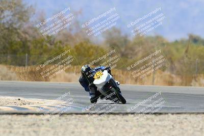 media/Apr-17-2022-CVMA (Sun) [[f474cfa795]]/Race 14 500 Supersport-350 Supersport (Holeshot)/